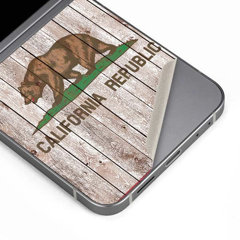 California Flag Dark Wood Galaxy Z Flip6 Skin